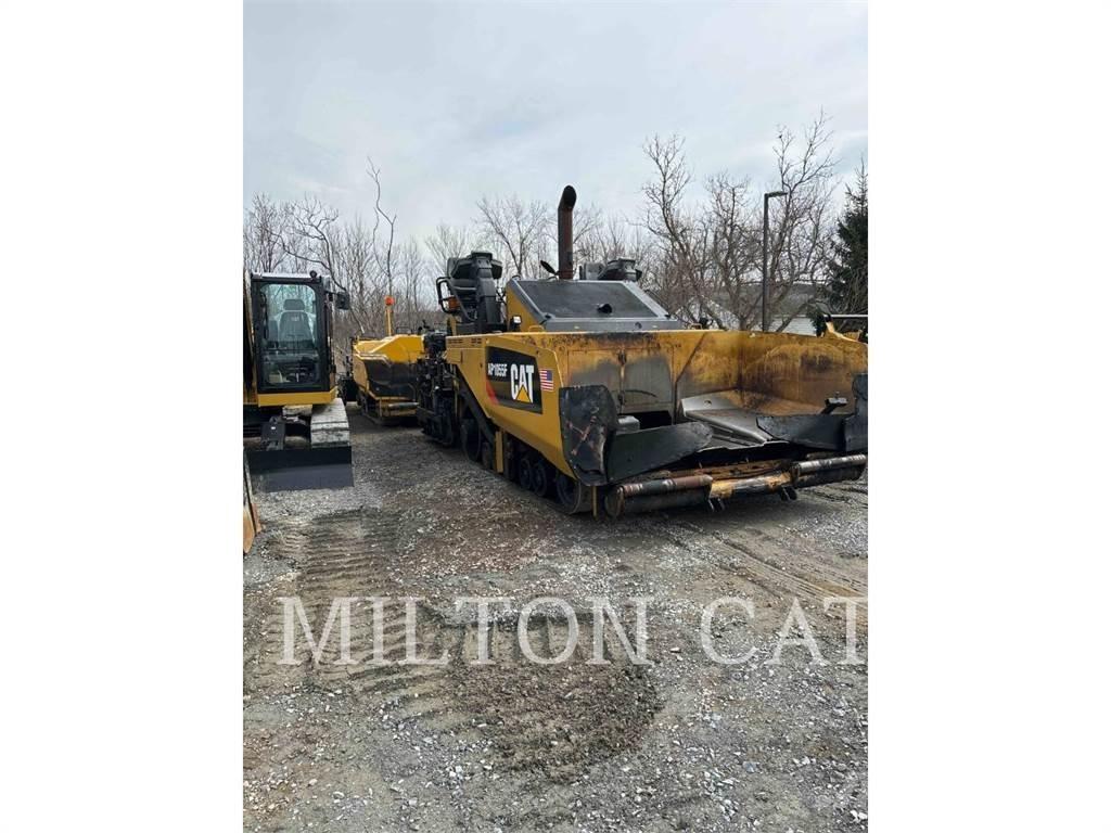CAT AP1055F Finitrici