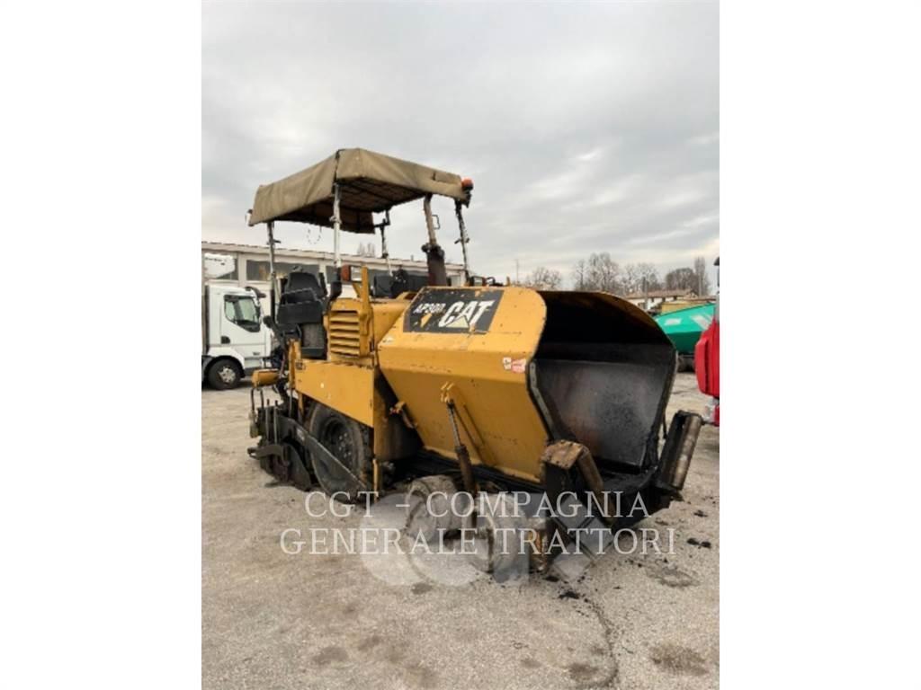 CAT AP300 Finitrici