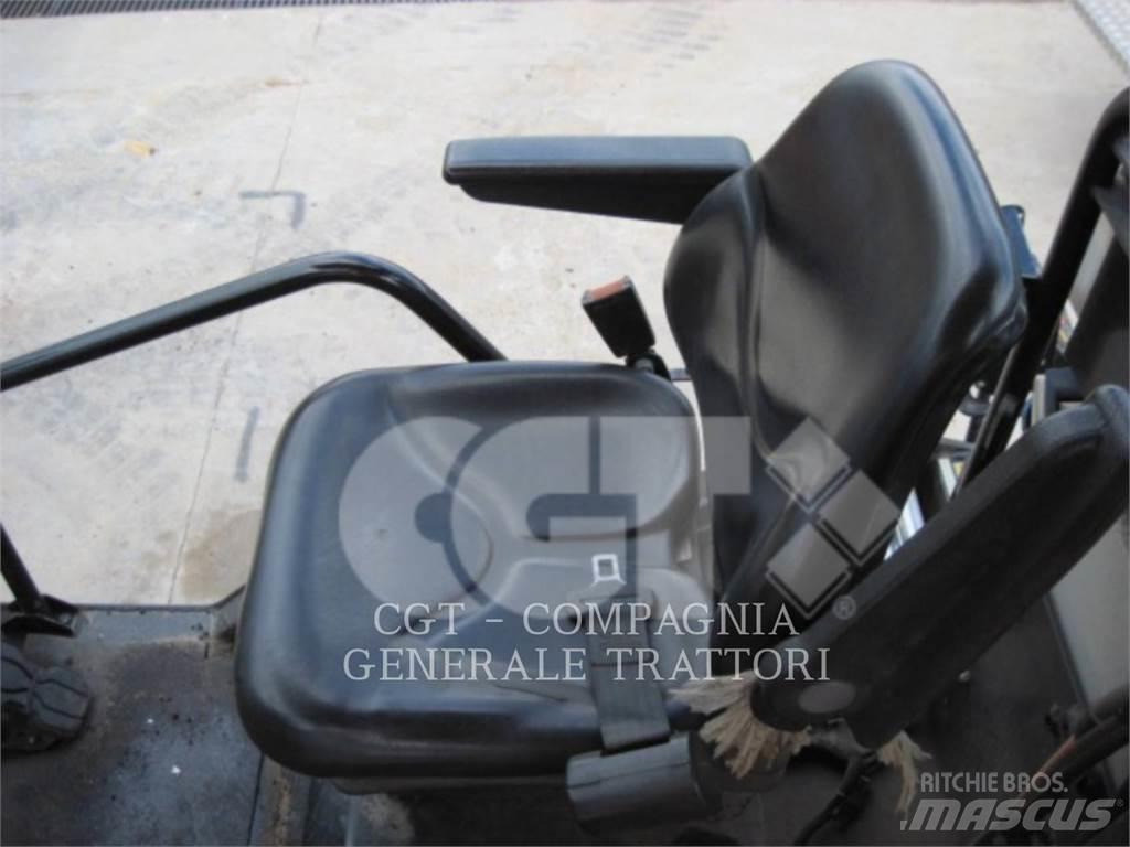 CAT AP300F Finitrici