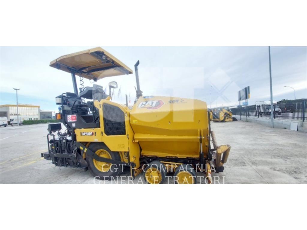 CAT AP300F Finitrici