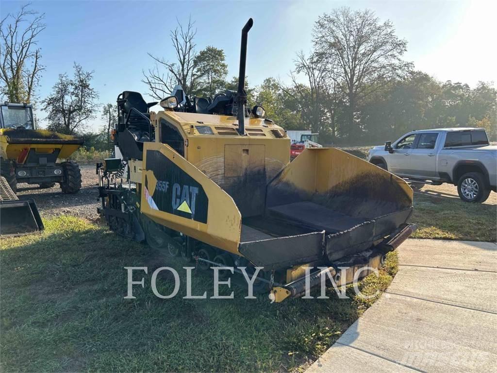 CAT AP355F Finitrici