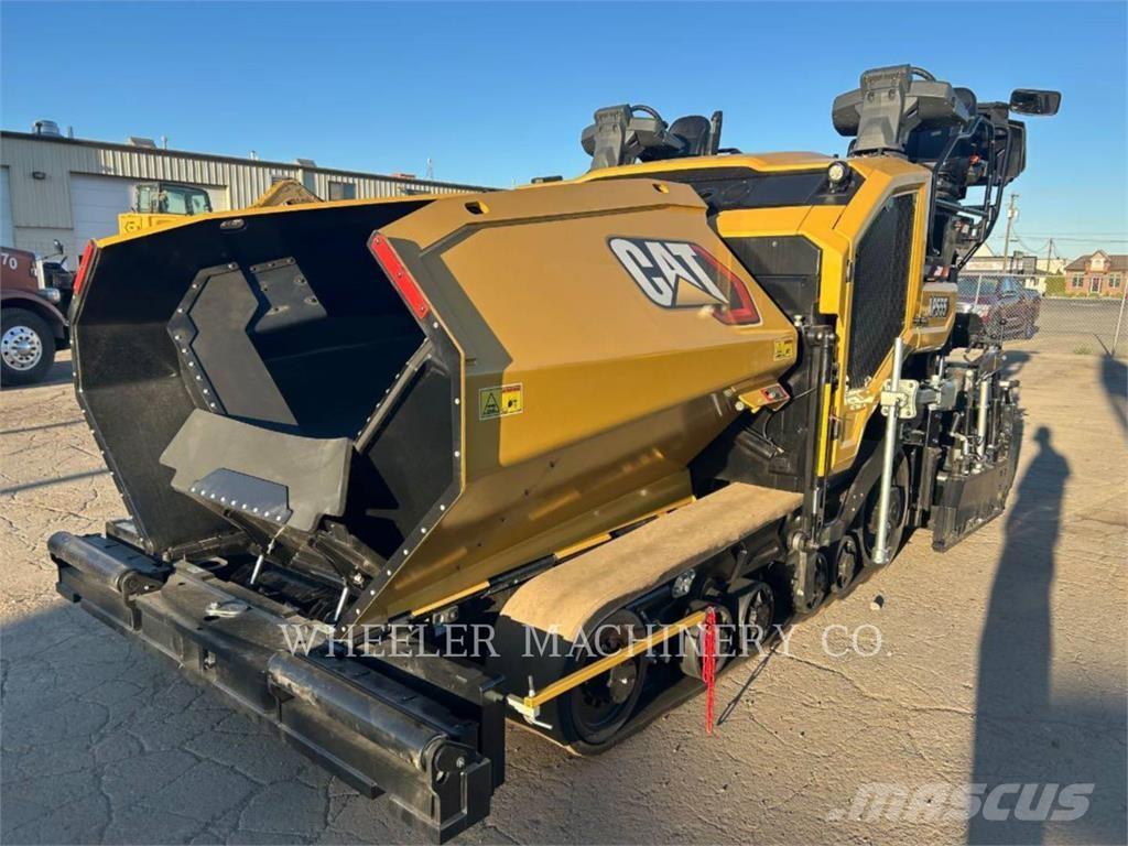 CAT AP555 Finitrici