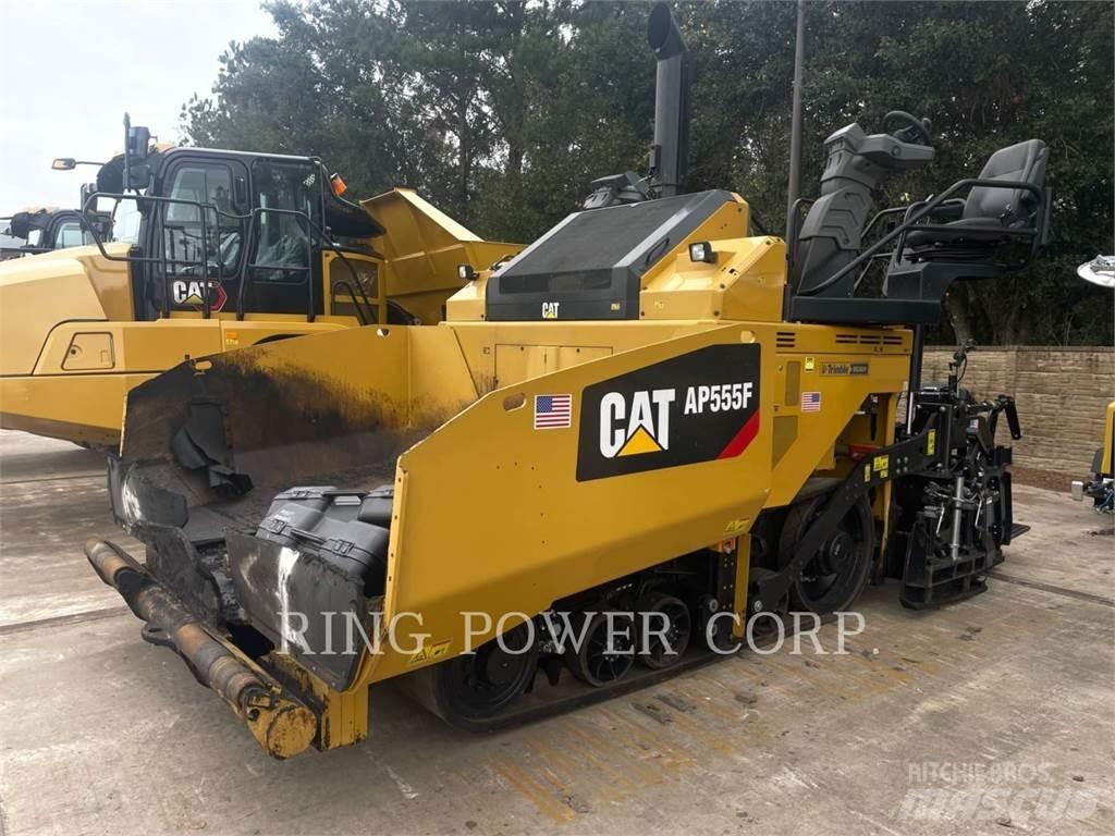 CAT AP555F Riciclatori d'asfalto