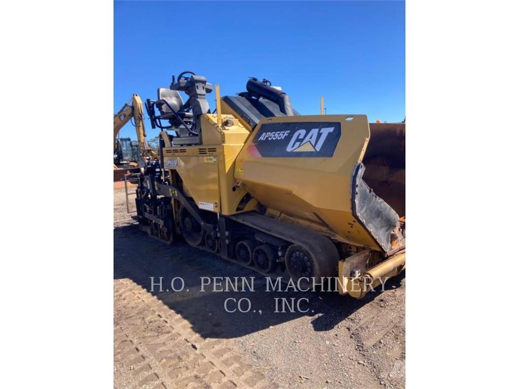 CAT AP555F Finitrici