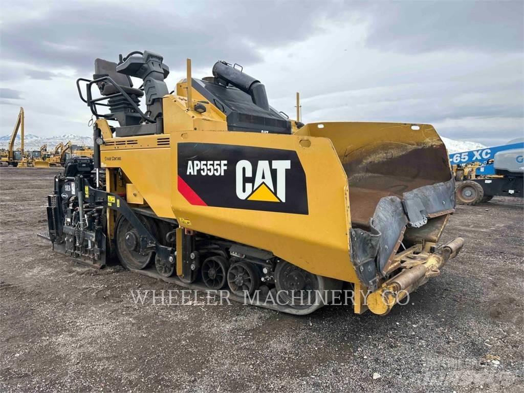 CAT AP555F Finitrici