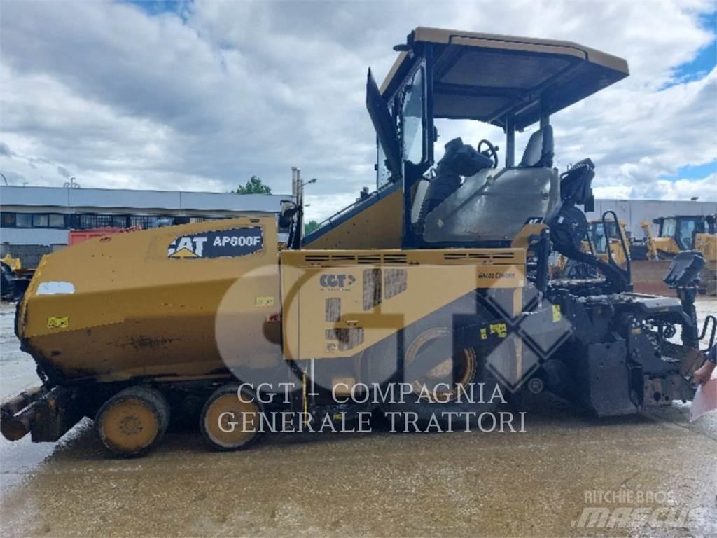 CAT AP600F Finitrici