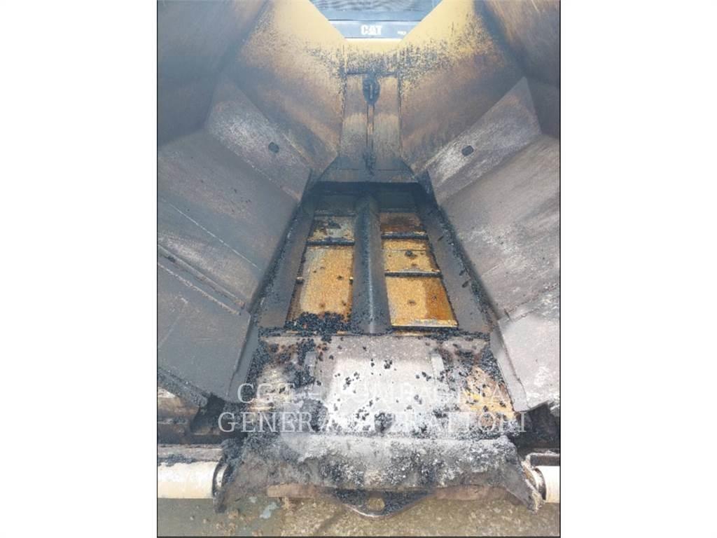 CAT AP600F Finitrici
