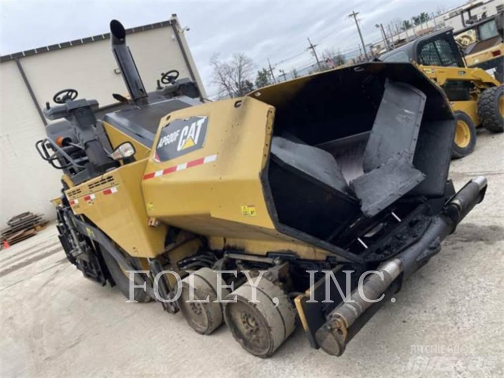 CAT AP600F Finitrici
