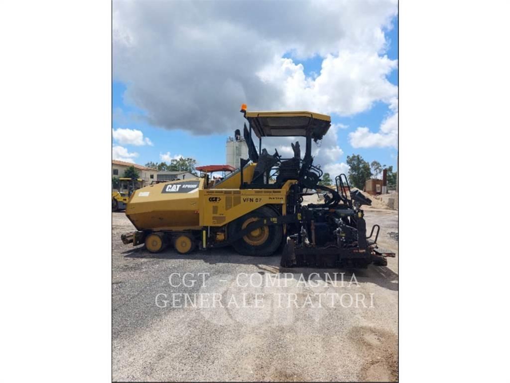CAT AP600F Finitrici