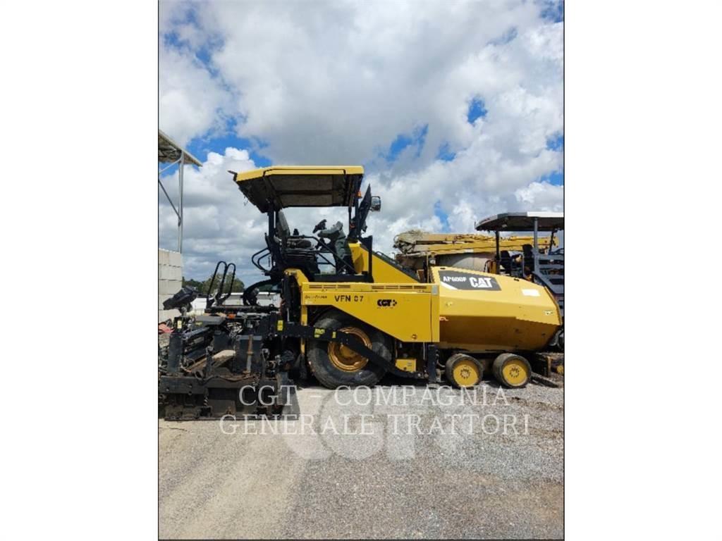 CAT AP600F Finitrici