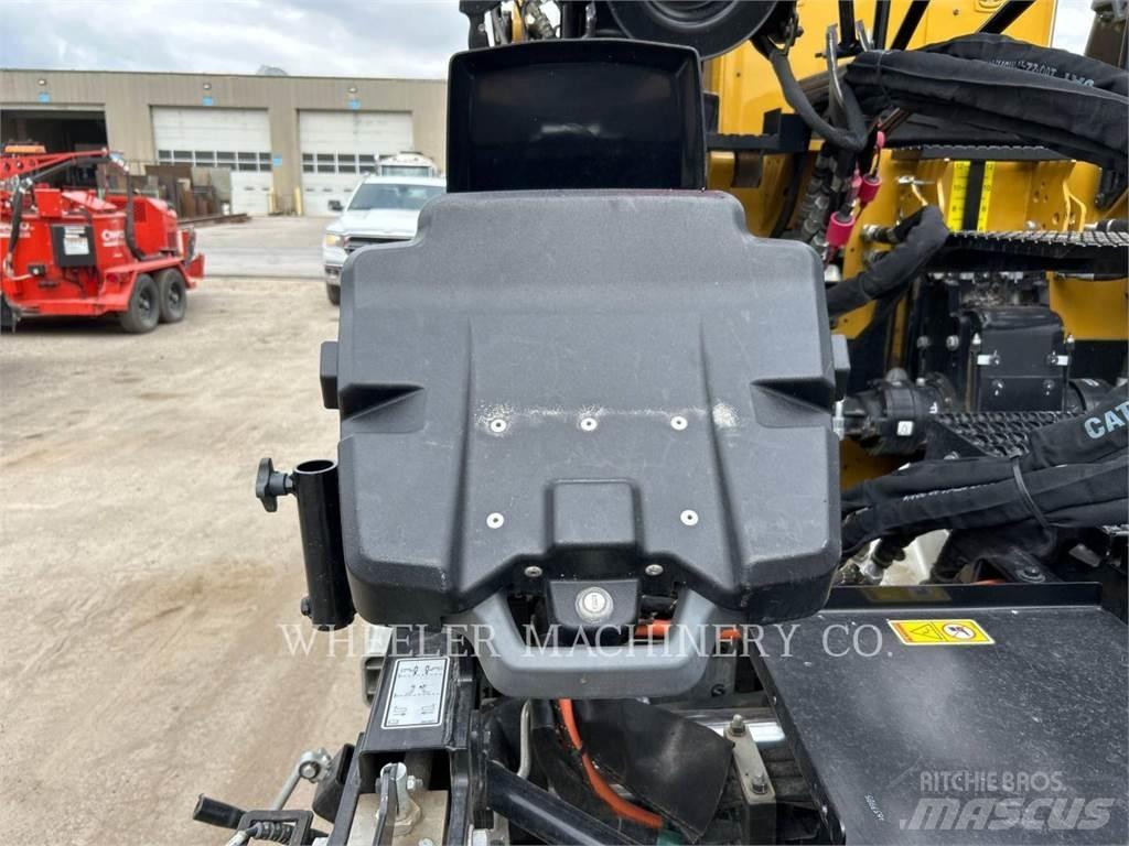 CAT AP655 Finitrici