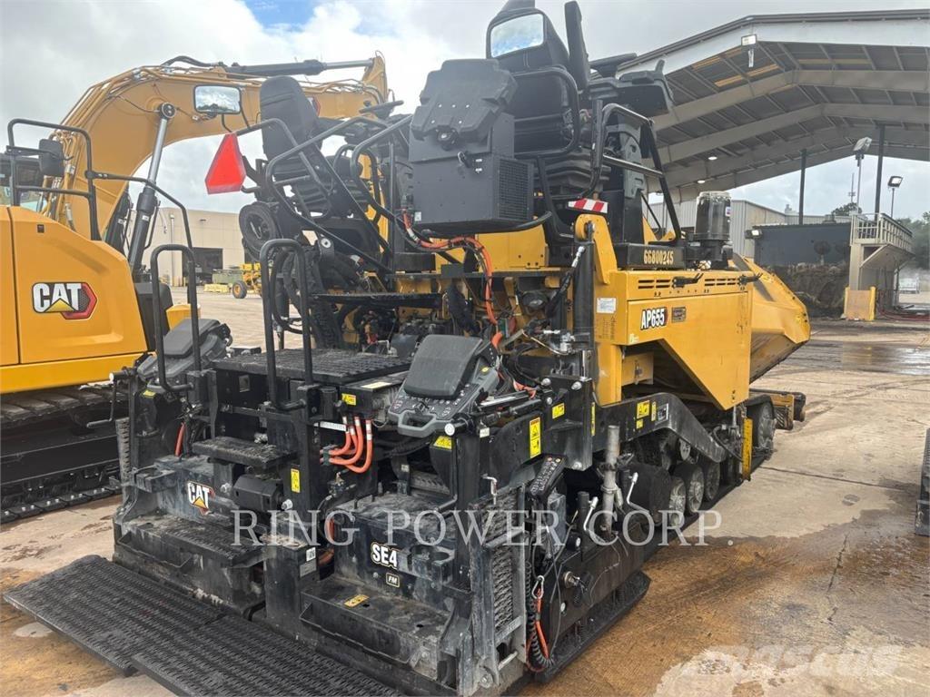 CAT AP655 Riciclatori d'asfalto