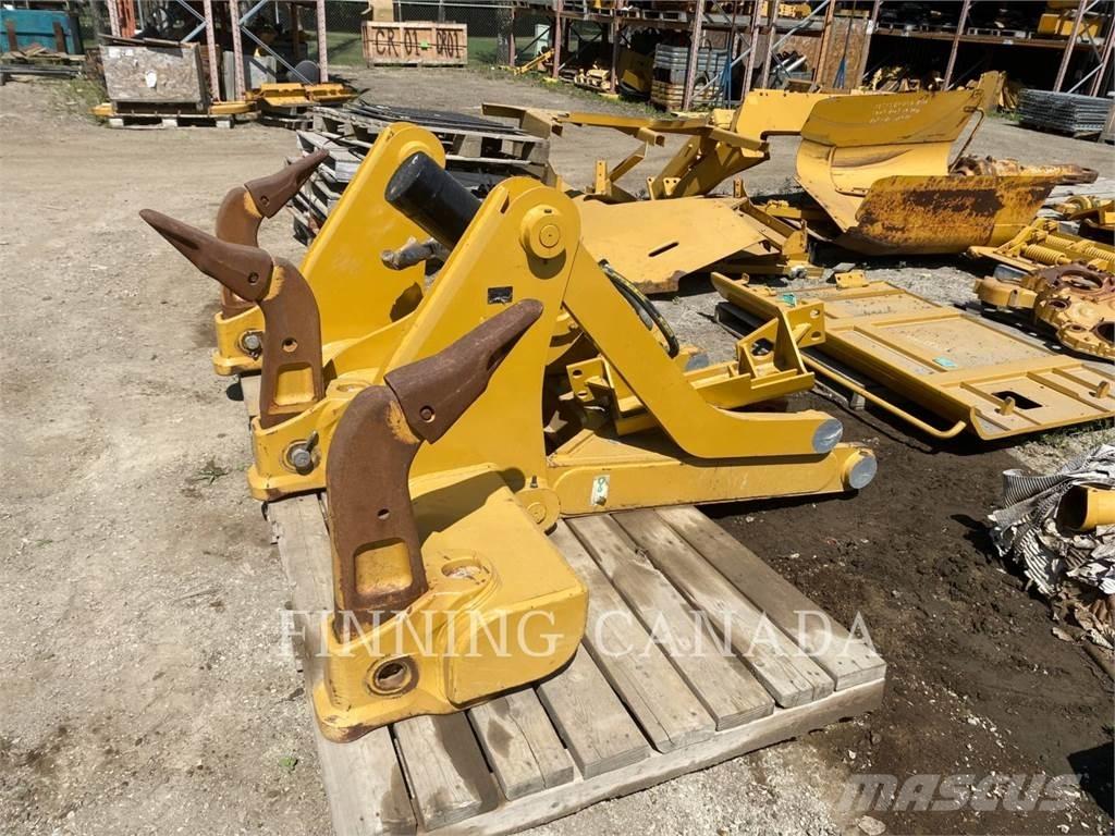 CAT ATTACHMENTS D6T Scarificatori