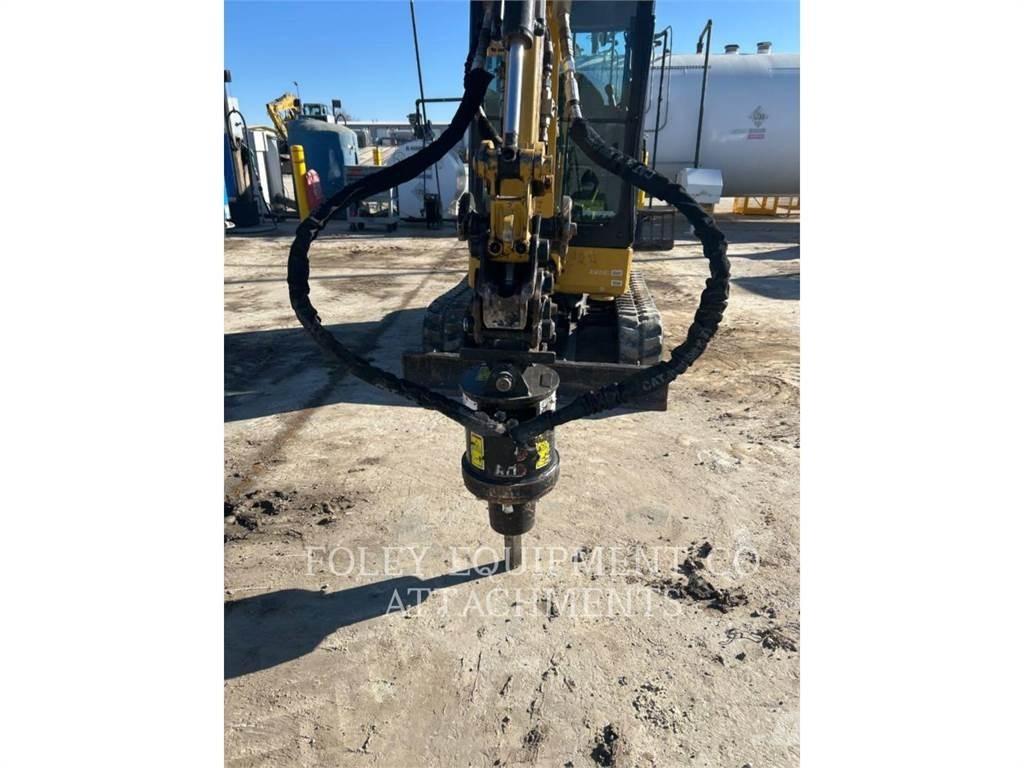 CAT AU302A11 Escavatori cingolati