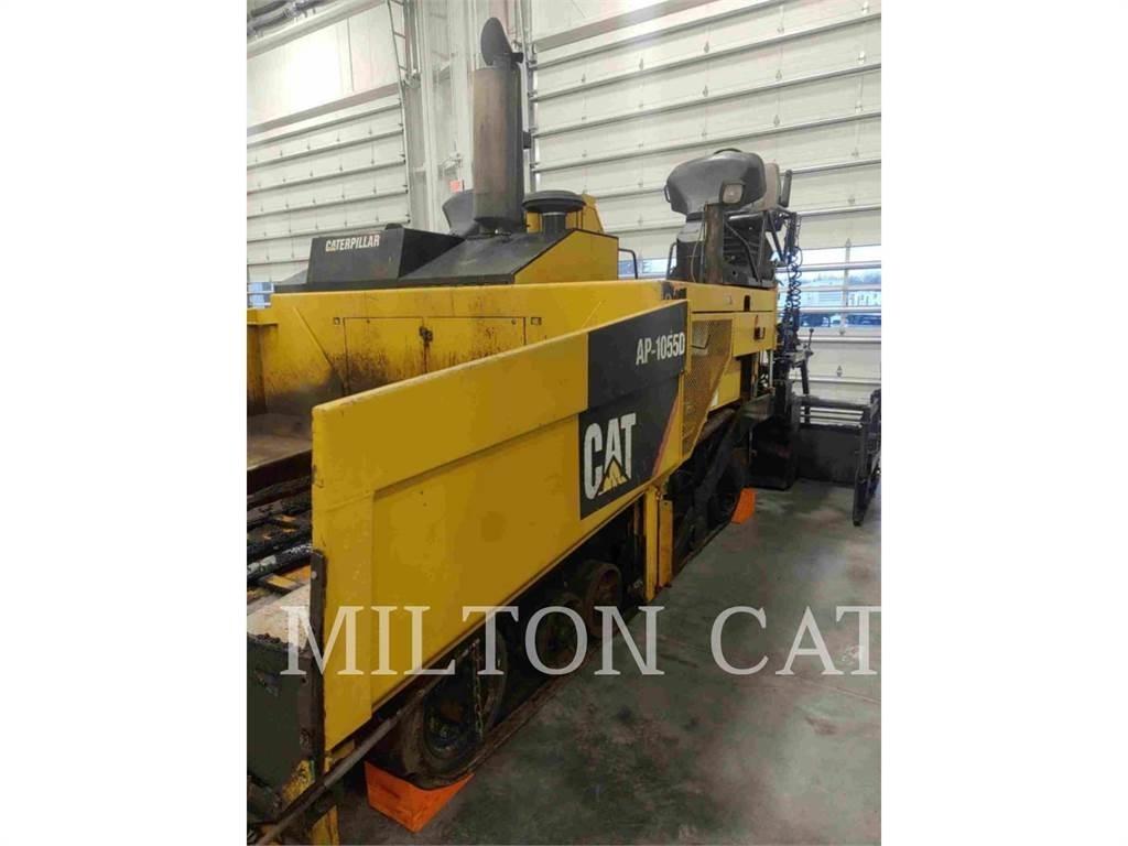 CAT BG-2455D Finitrici