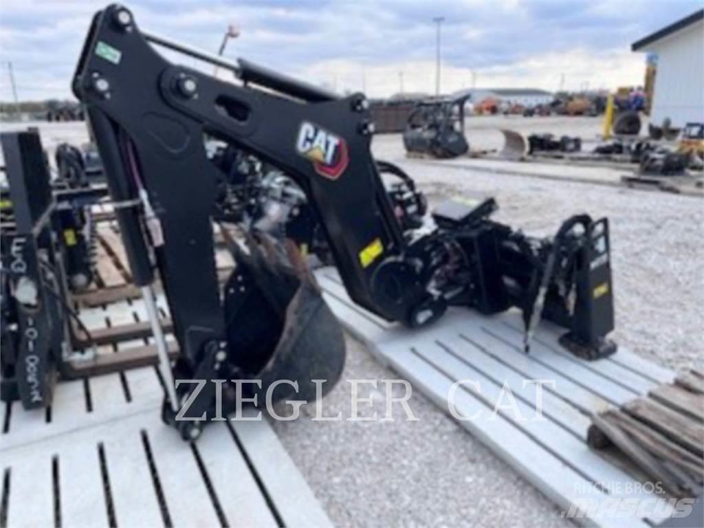 CAT BH130 Retroescavatori