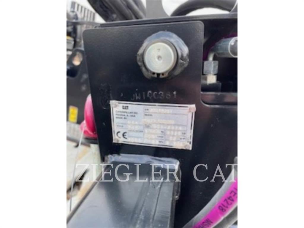 CAT BH130 Retroescavatori