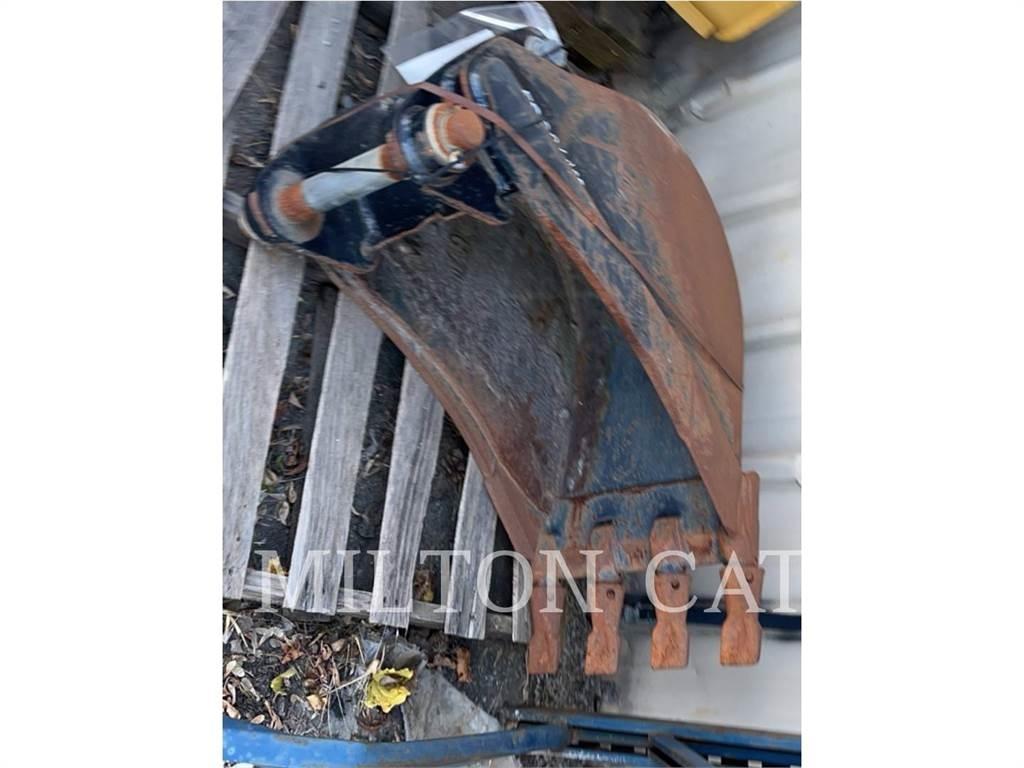 CAT BHL 18BUCKET Benne