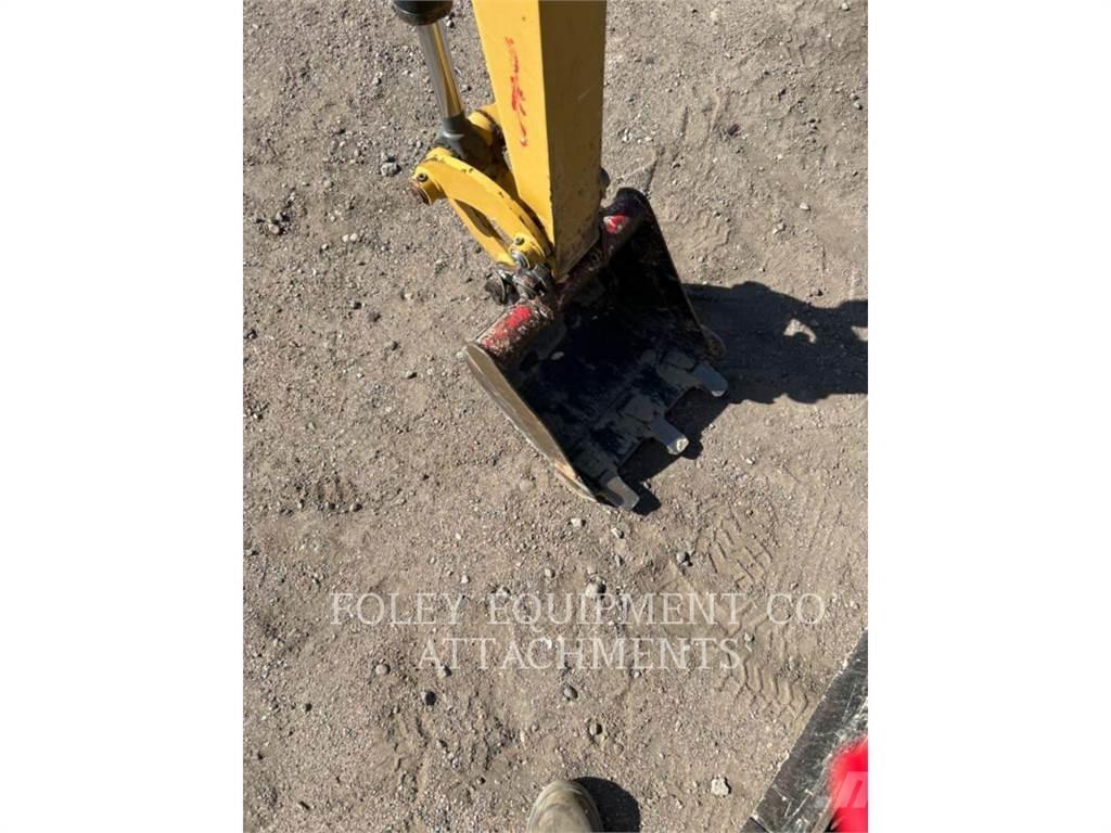 CAT BK300P15 Escavatori cingolati