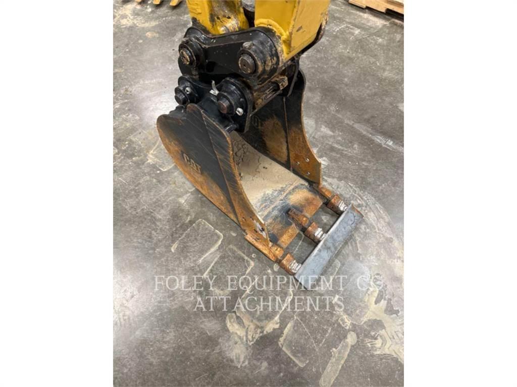 CAT BK303P16 Escavatori cingolati