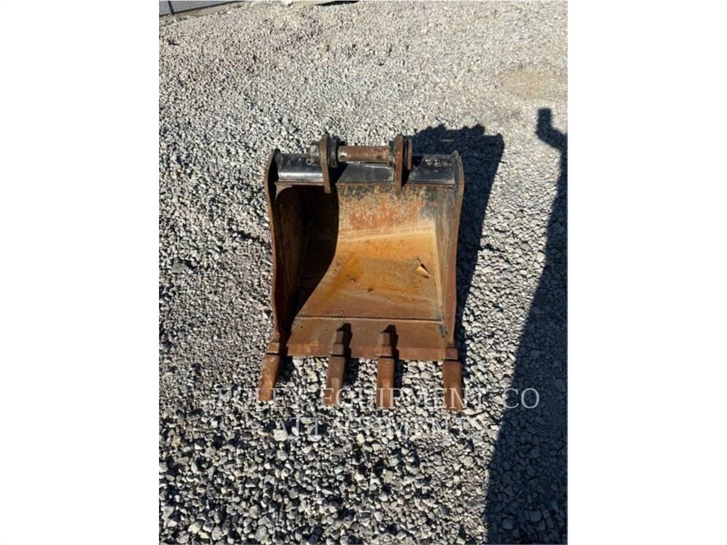 CAT BK303P24 Escavatori cingolati