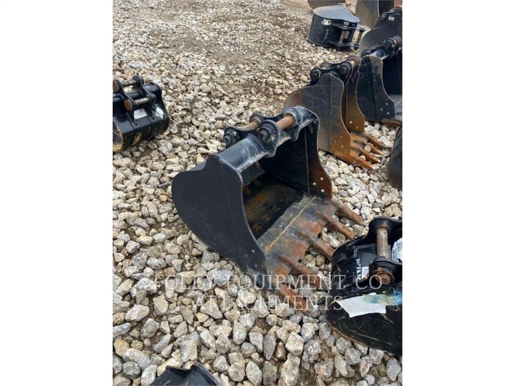 CAT BK303P32 Escavatori cingolati