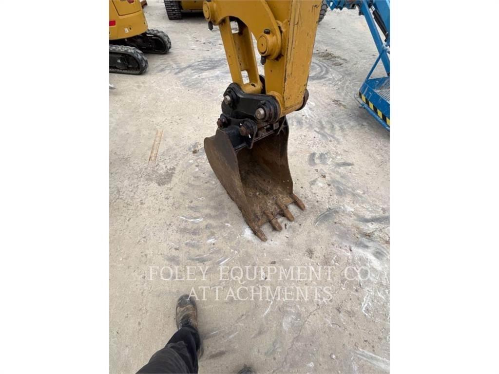 CAT BK305P20 Escavatori cingolati