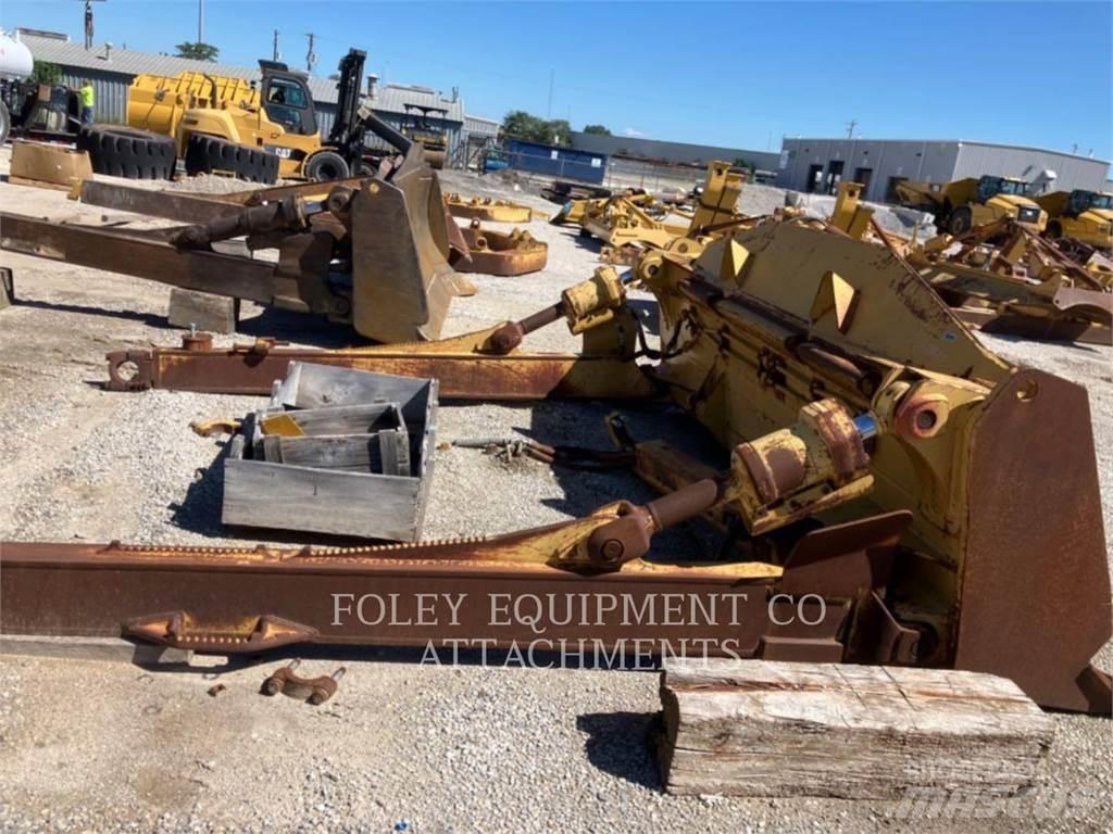 CAT BLD8TSU Dozer cingolati