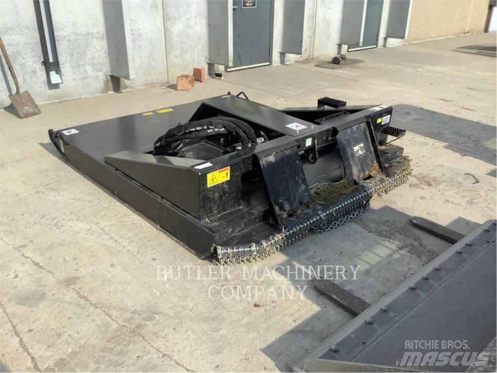 CAT BR320 Falciatrici/cimatrici per pascoli