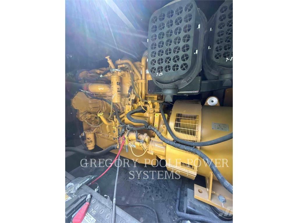 CAT C18 - 750 KW Generatori diesel
