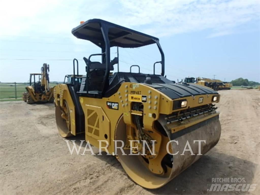 CAT CB13 Finitrici