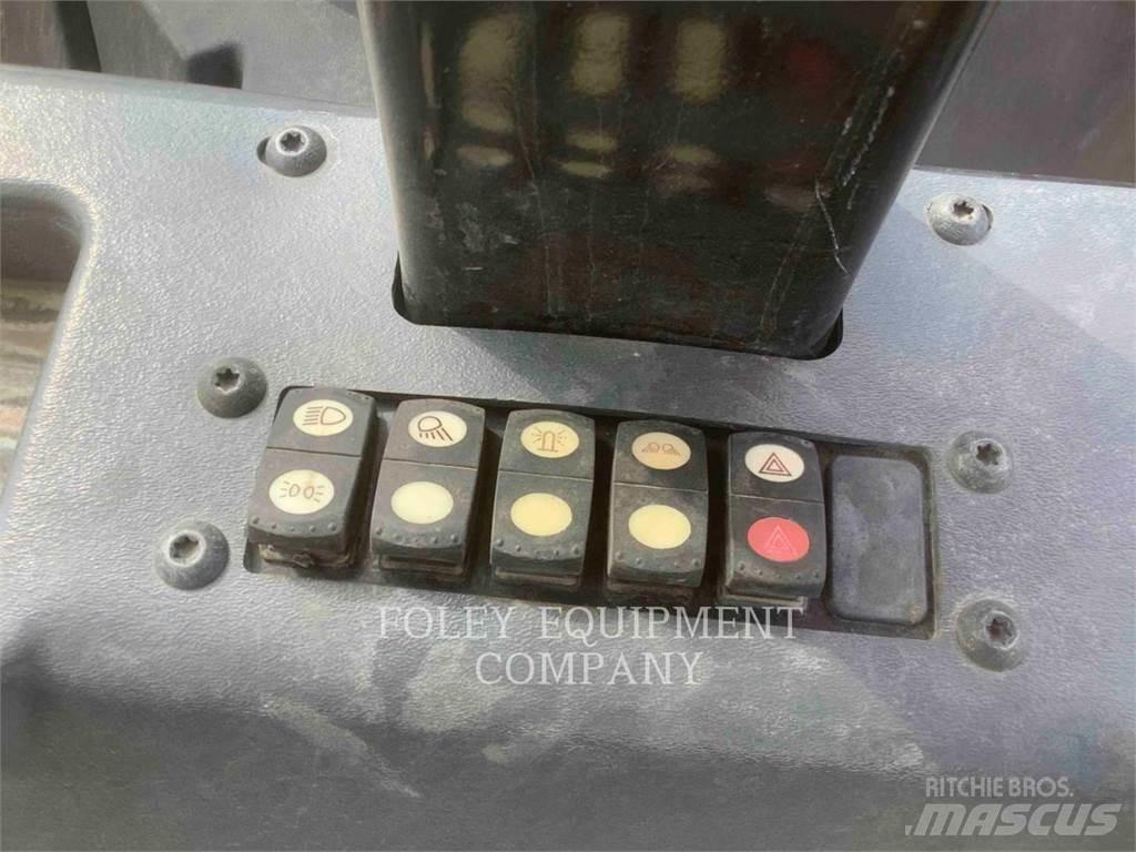CAT CB15 Compattatori da suolo