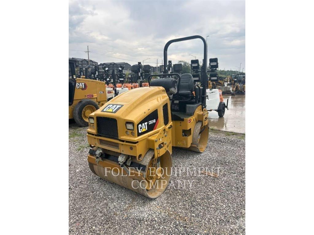 CAT CB24B Compattatori da suolo