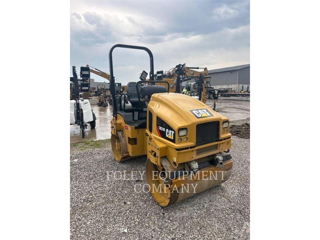 CAT CB24B Compattatori da suolo