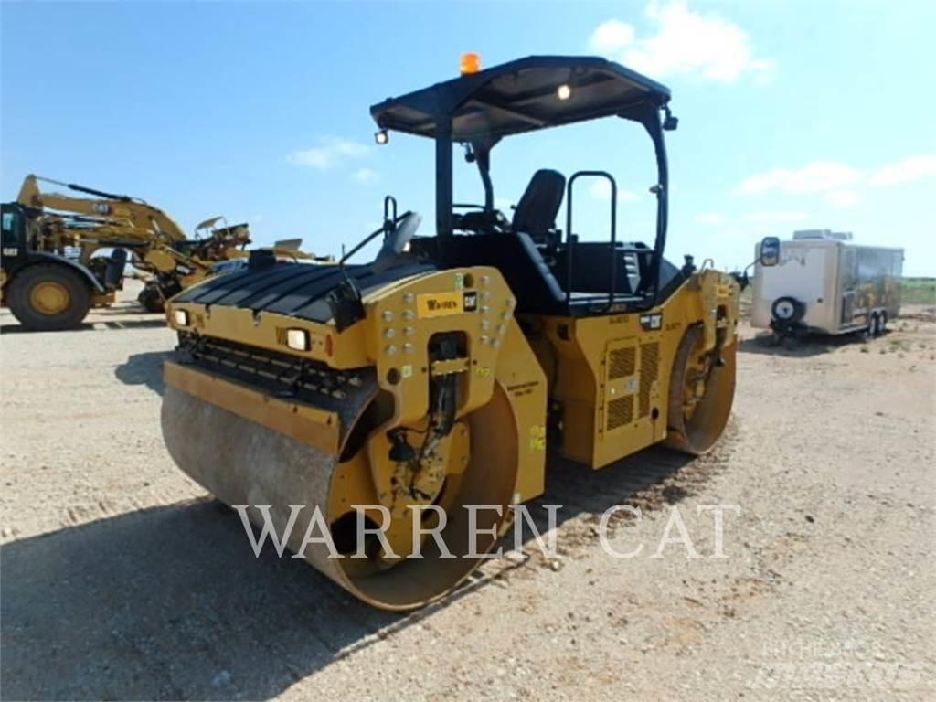 CAT CB66B Finitrici