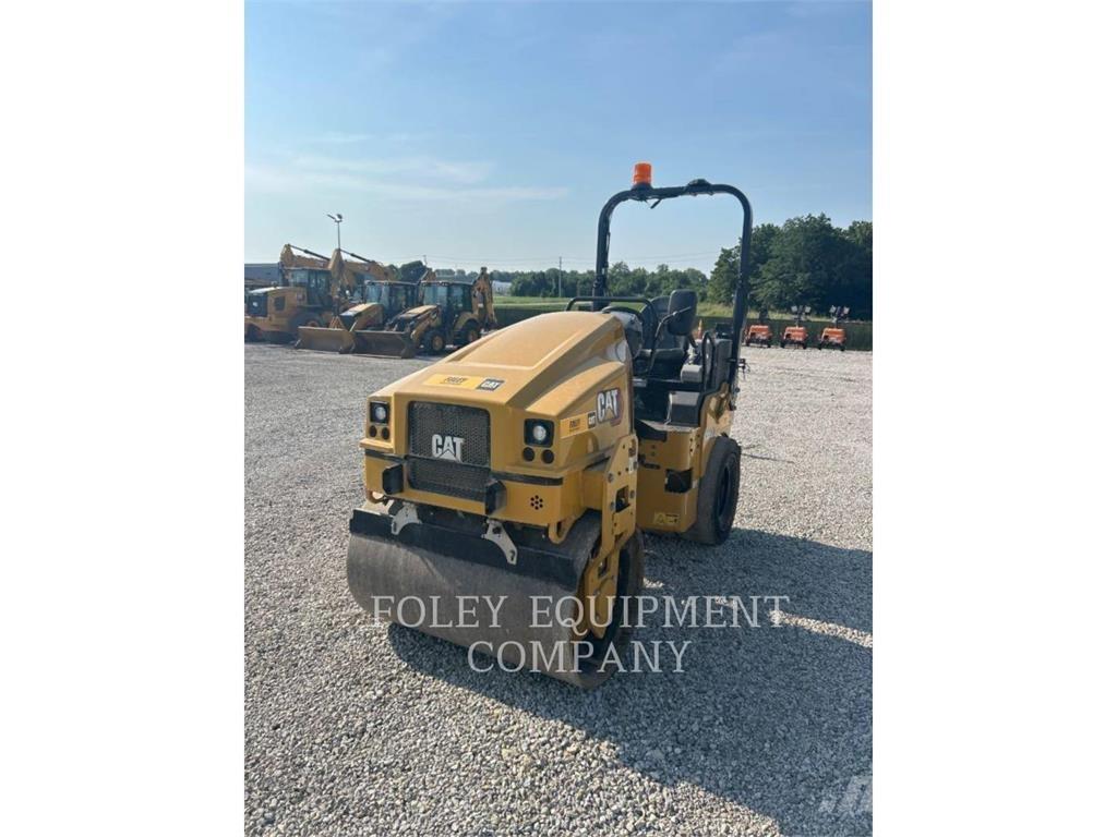 CAT CC4.0-03 Compattatori da suolo