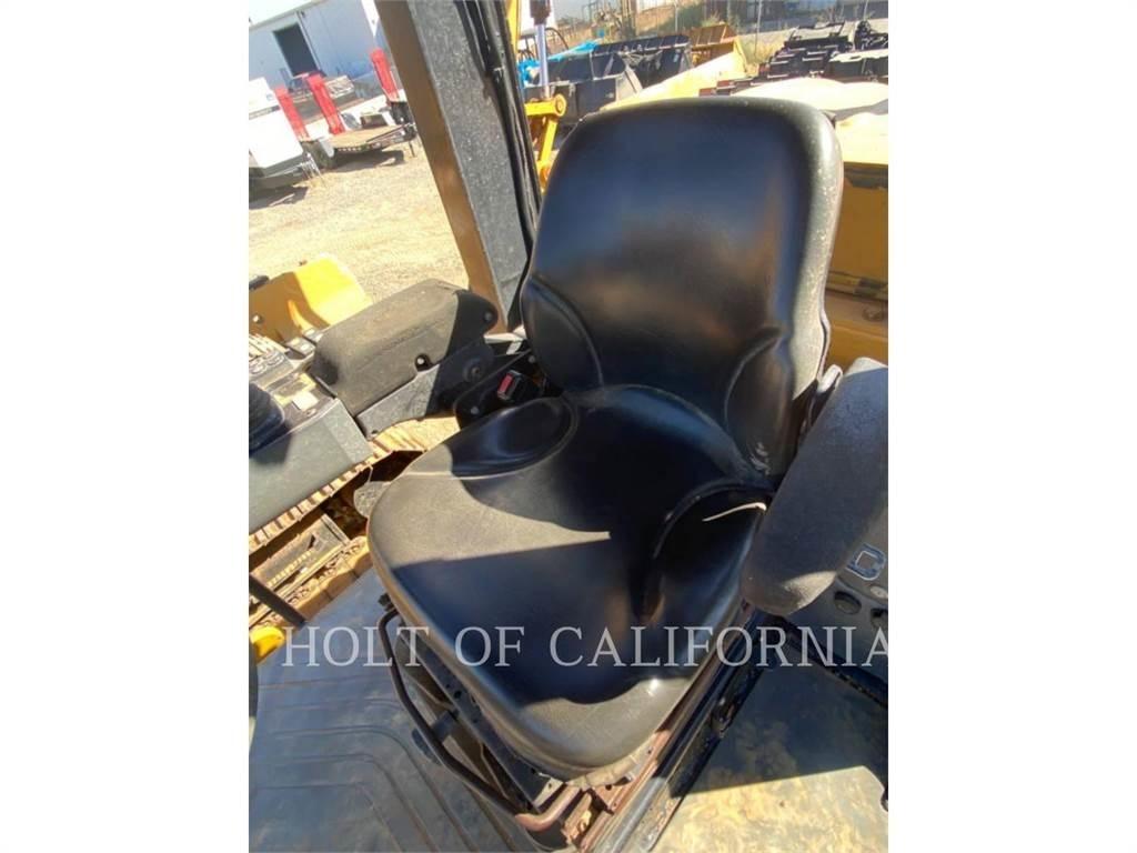 CAT CP54 N/BLD Compattatori da suolo