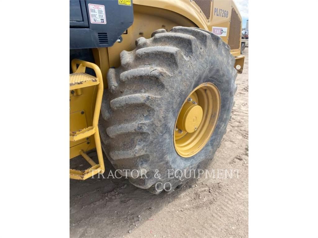 CAT CP56B Finitrici