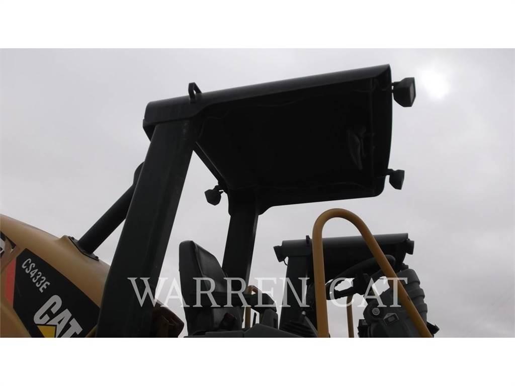 CAT CS433E Finitrici