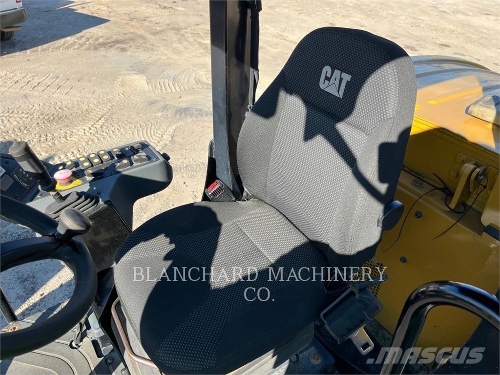 CAT CS44B Rulli monotamburo