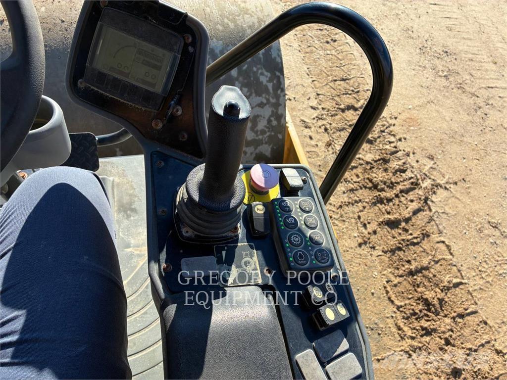 CAT CS54B Rulli monotamburo