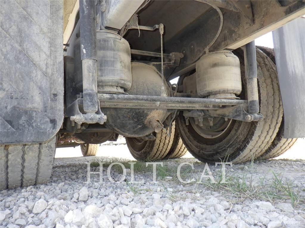 CAT CT660S Camion altro