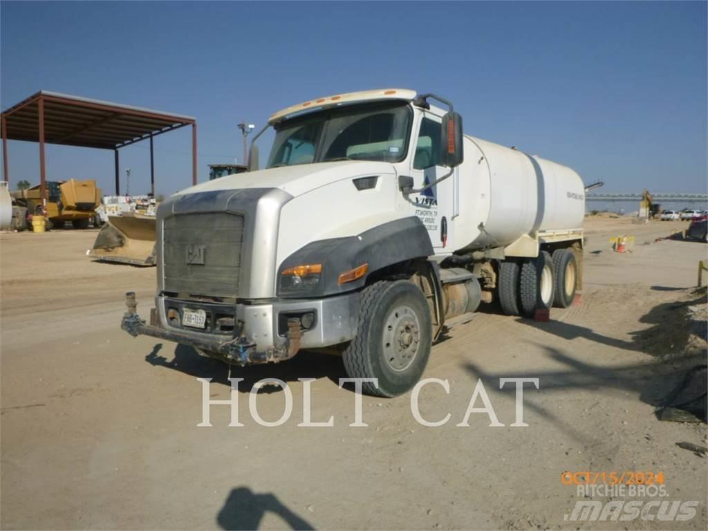 CAT CT660S SBA 6X4 Cisterna