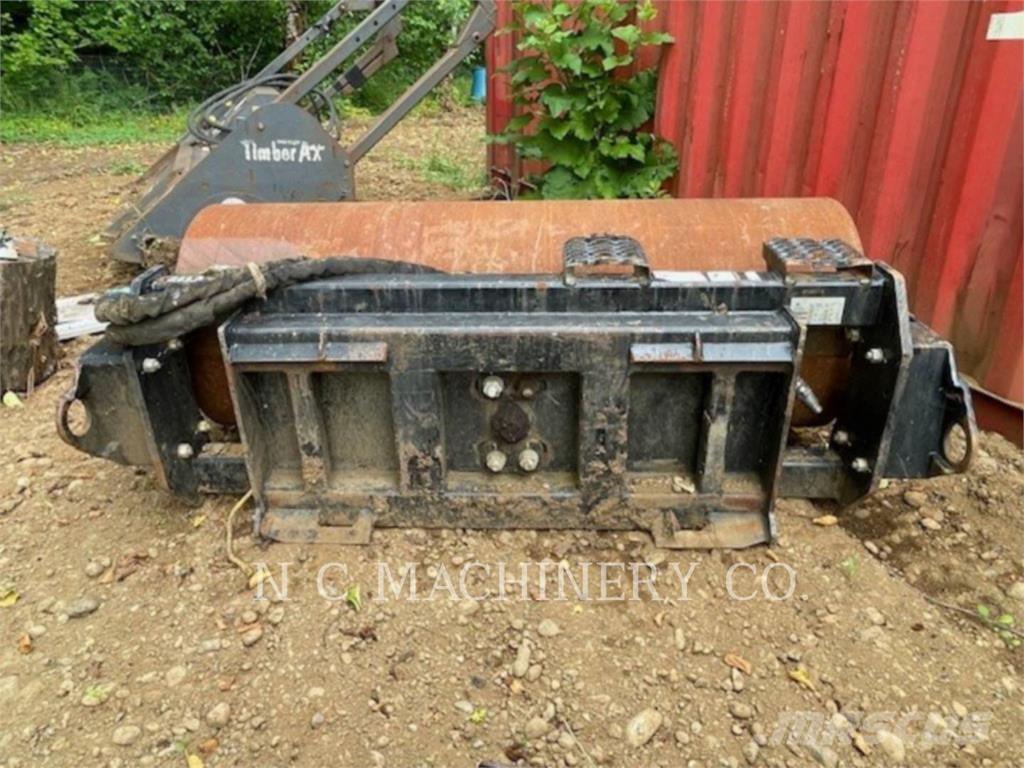 CAT CV117 Mini Pale Gommate