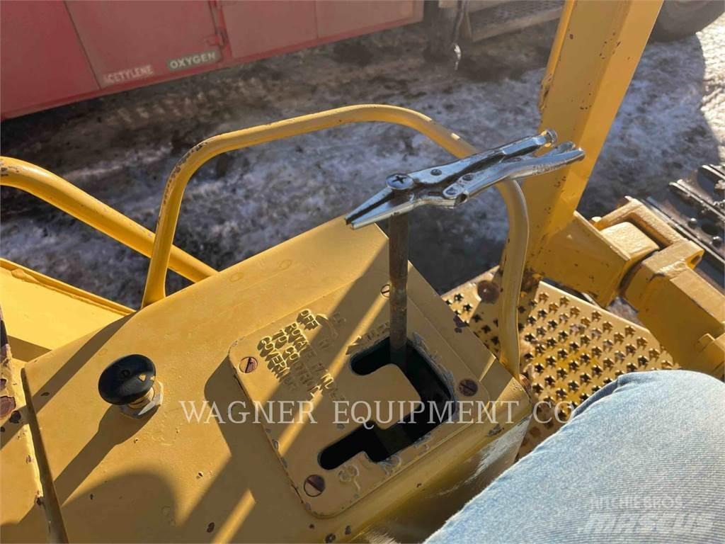 CAT D1 Dozer cingolati