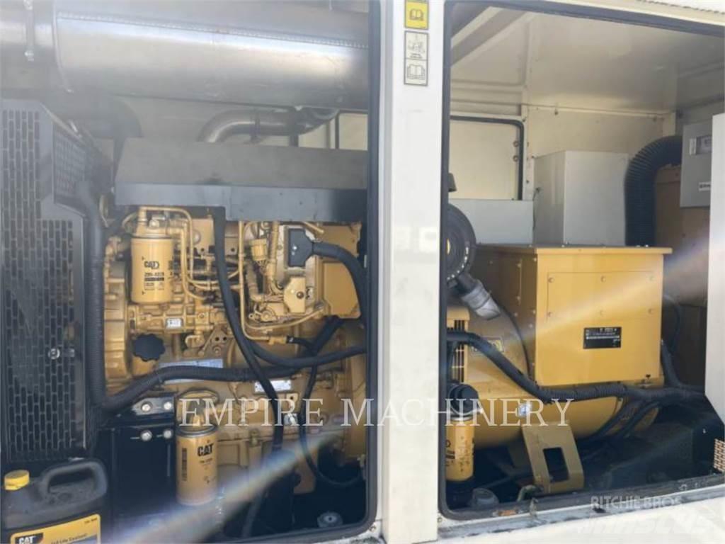 CAT D100 Generatori diesel