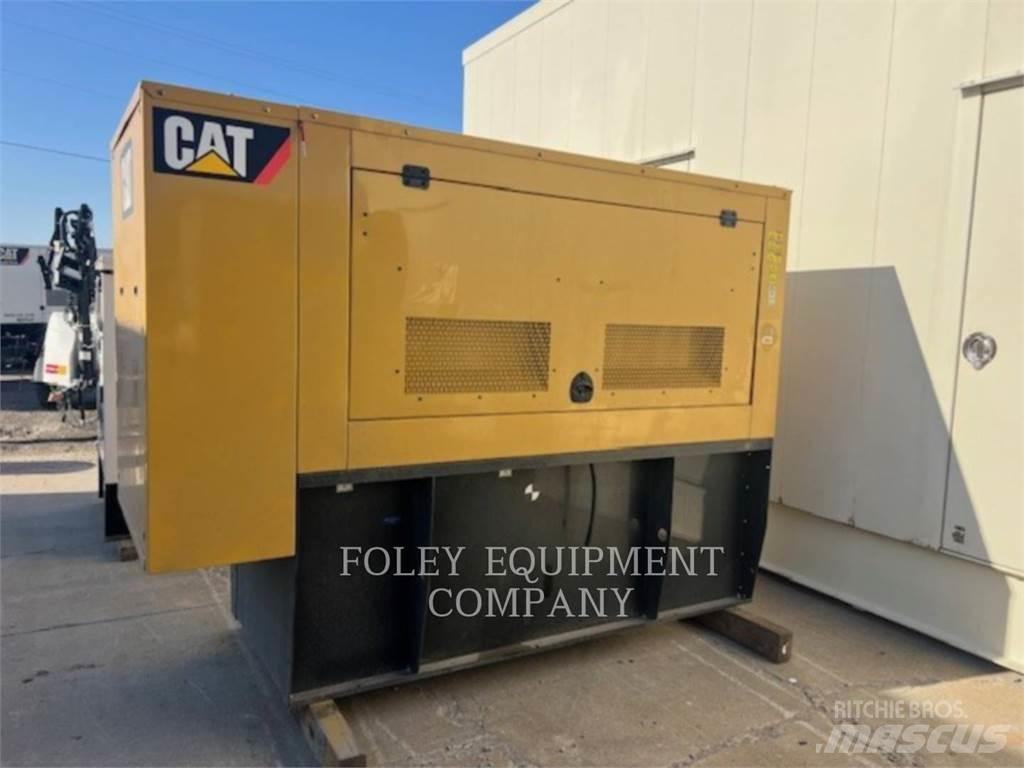 CAT D100 Generatori diesel