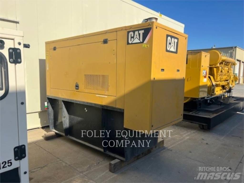 CAT D100 Generatori diesel