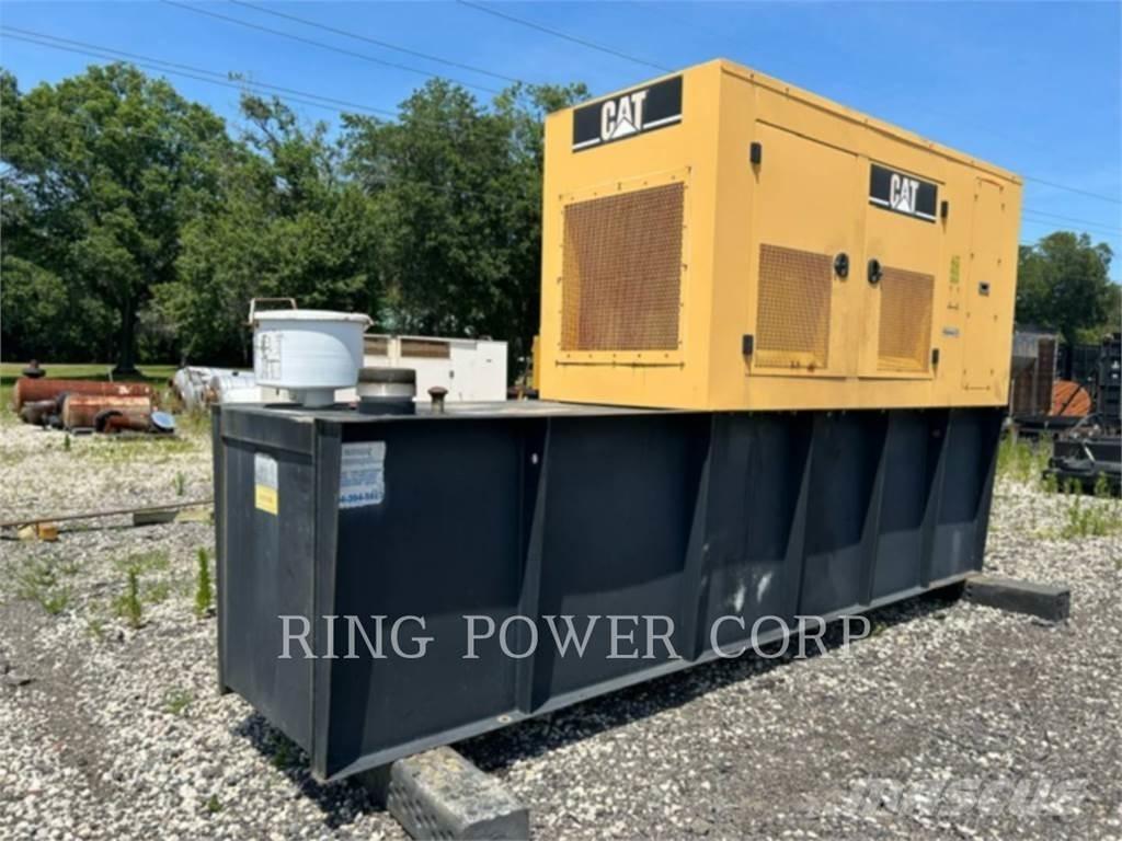 CAT D150-8 Generatori diesel