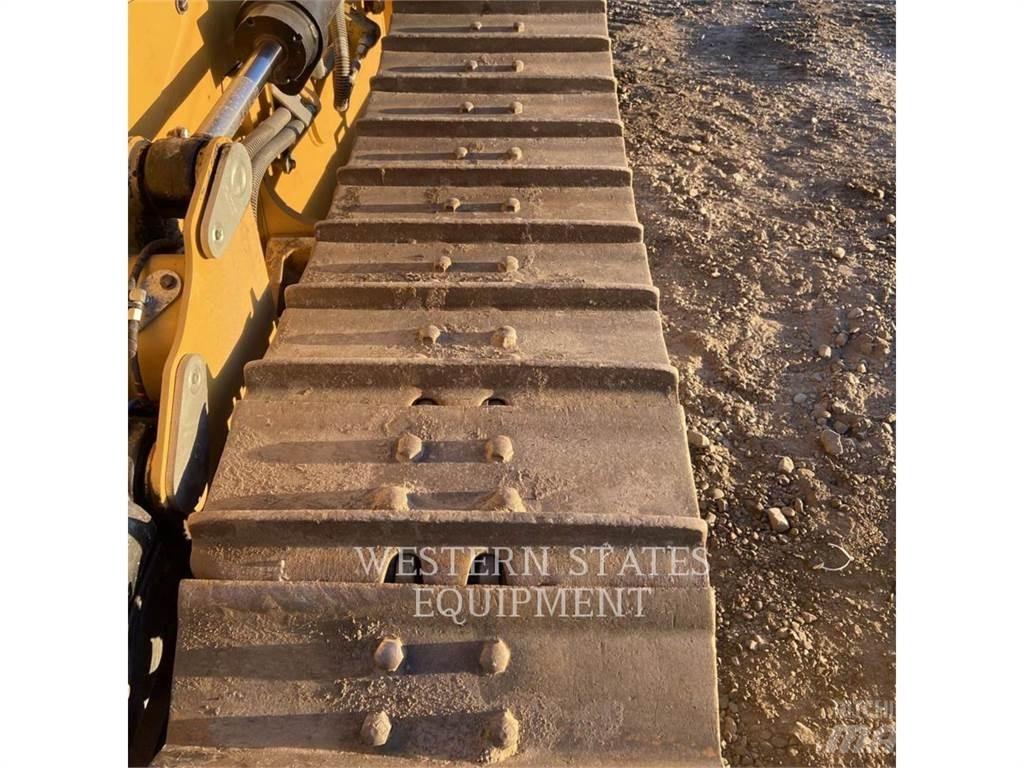 CAT D2 Dozer cingolati
